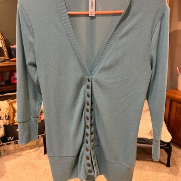 Cardigan bundle - Picture 2 of 14